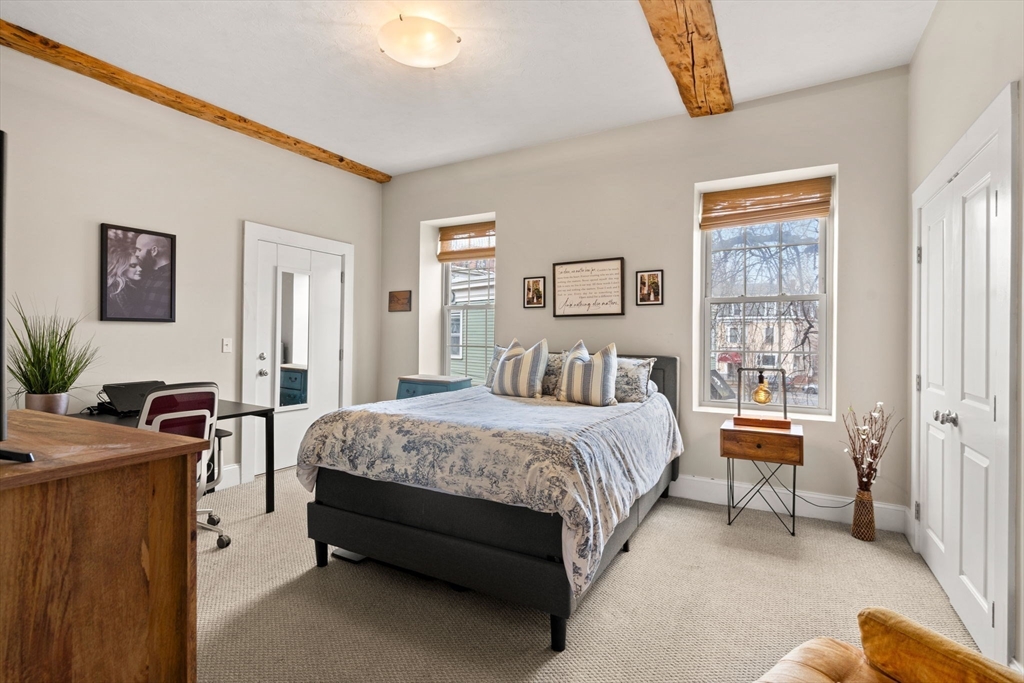 6 Union St # 2
