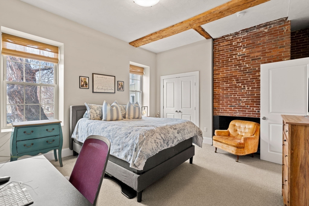 6 Union St # 2