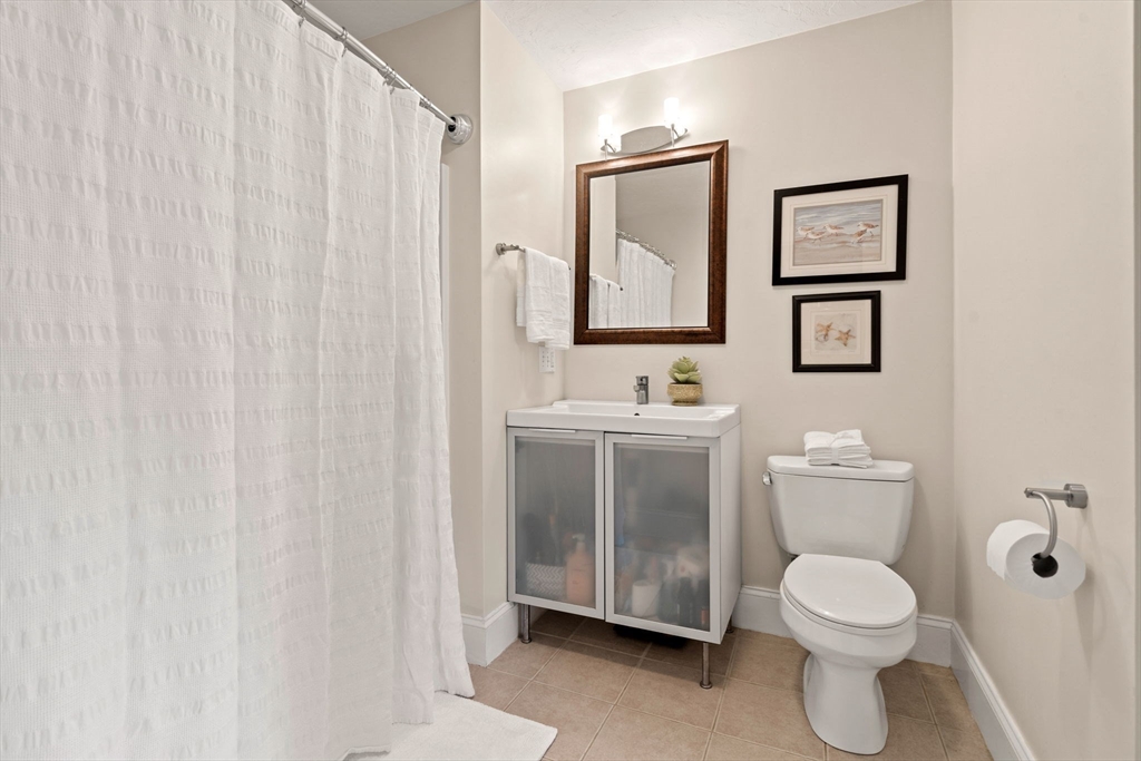 6 Union St # 2