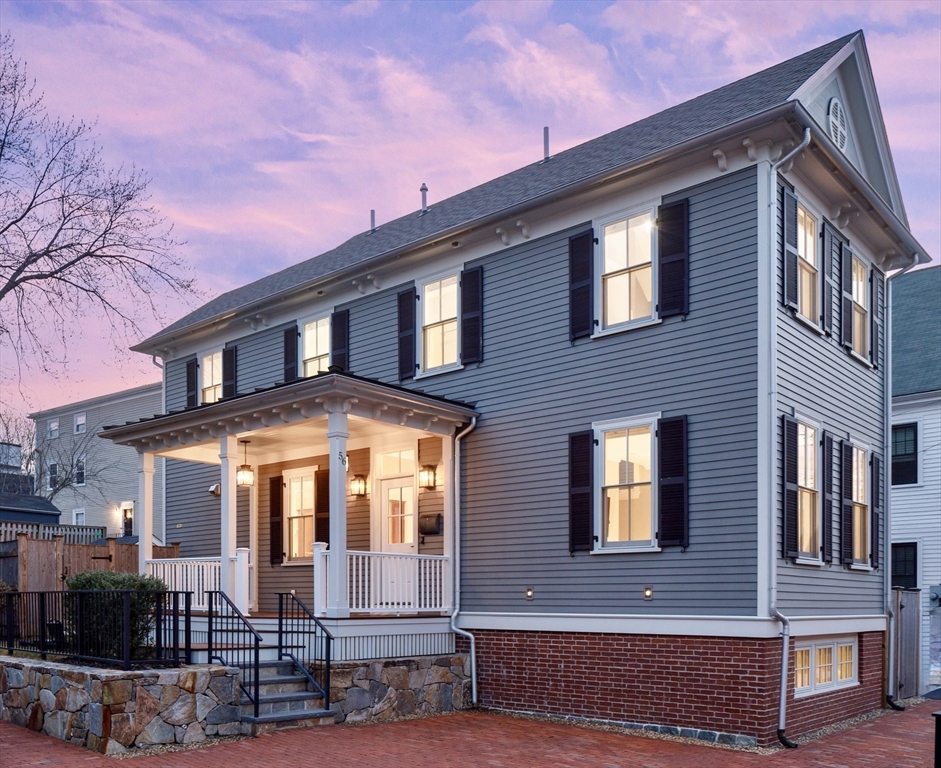 56 Middle St
