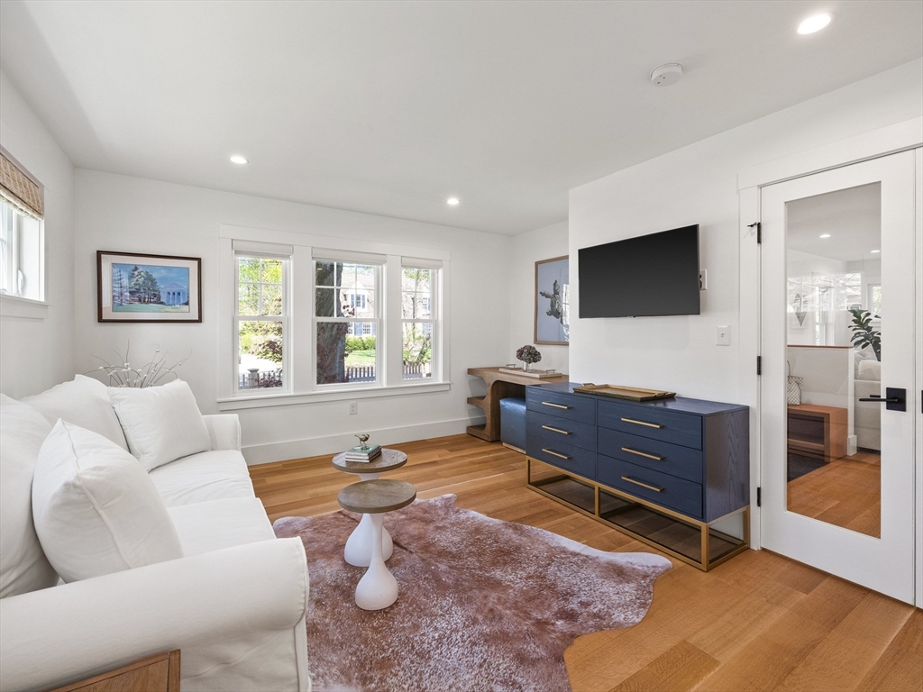 4 Reilly Avenue