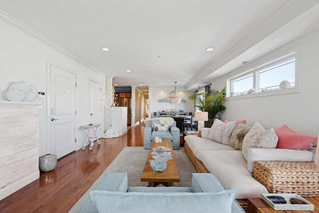 21 Atlantic Ave # 6