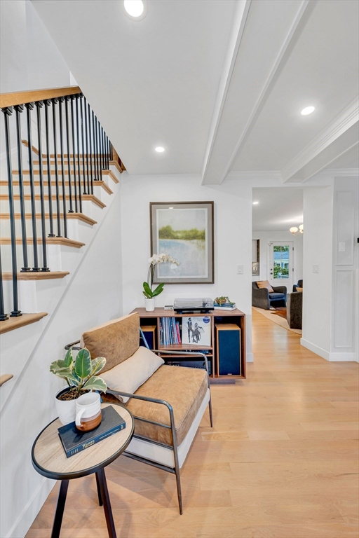 6 Butler St