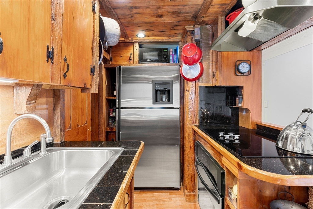 6 Orange St # 7