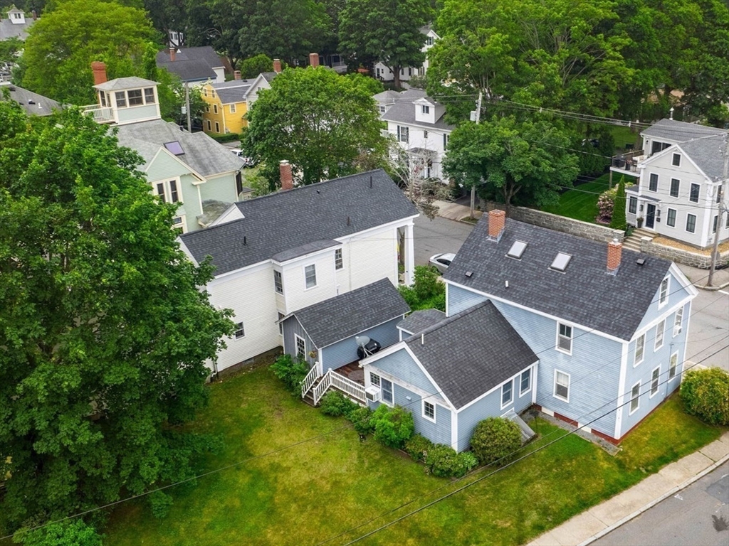 65 Bromfield St