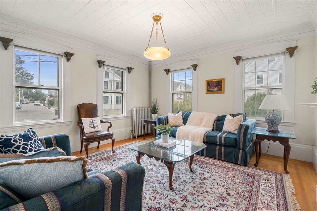 65 Bromfield St