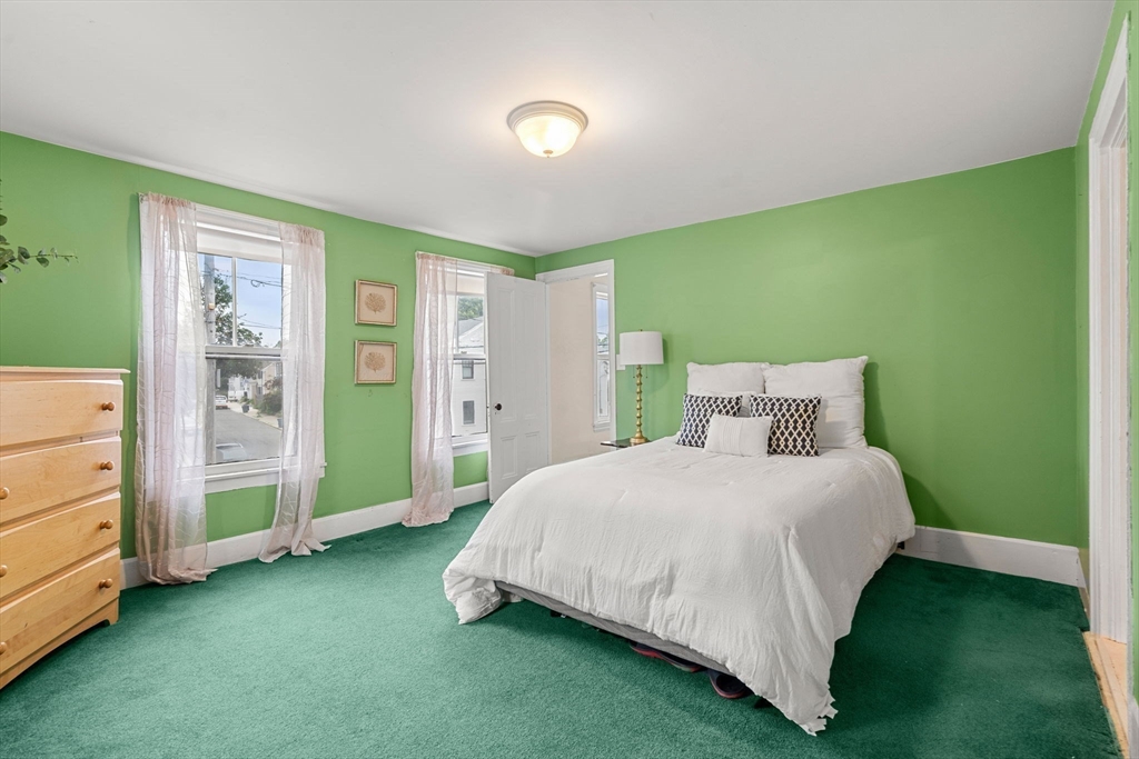 65 Bromfield St