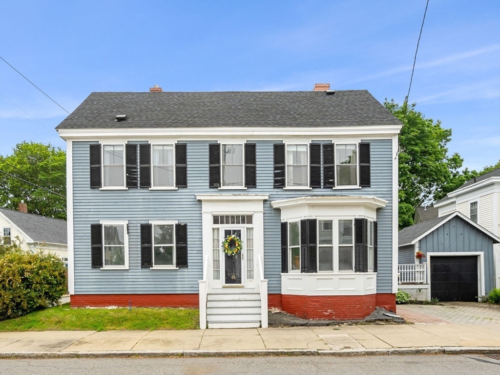 65 Bromfield St