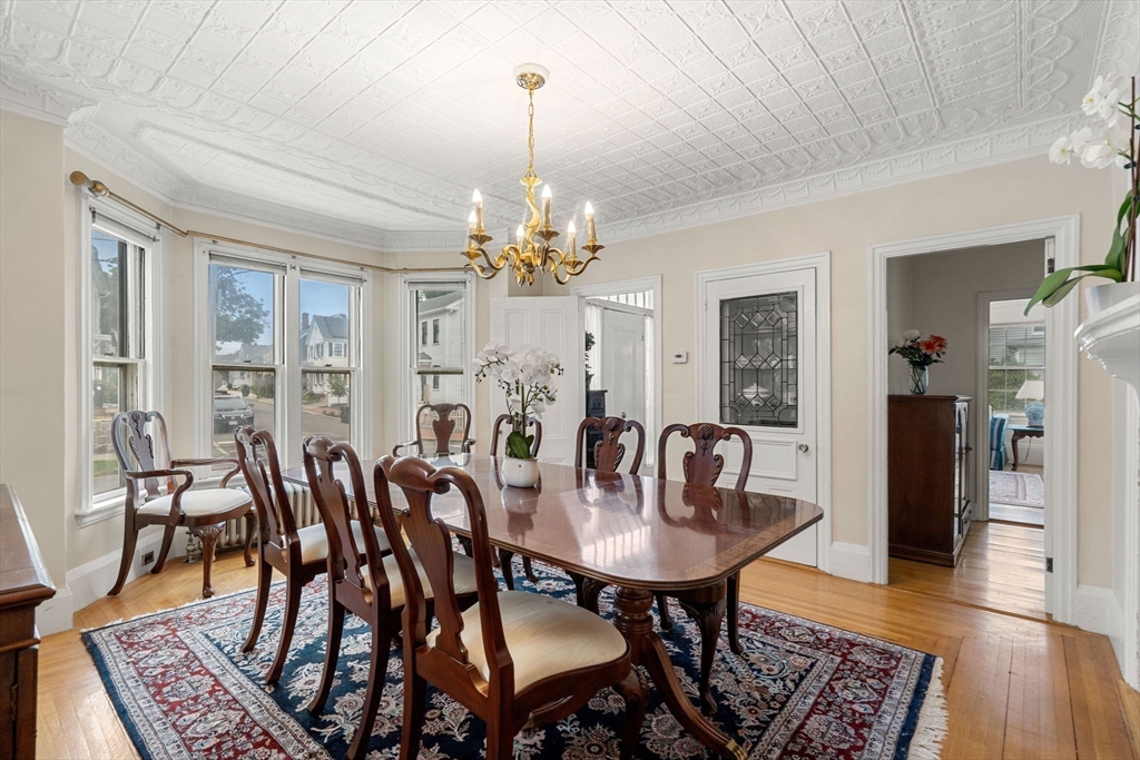 65 Bromfield St