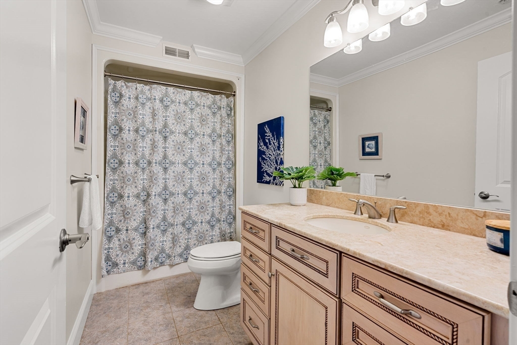 11 Atlantic Ave # 6