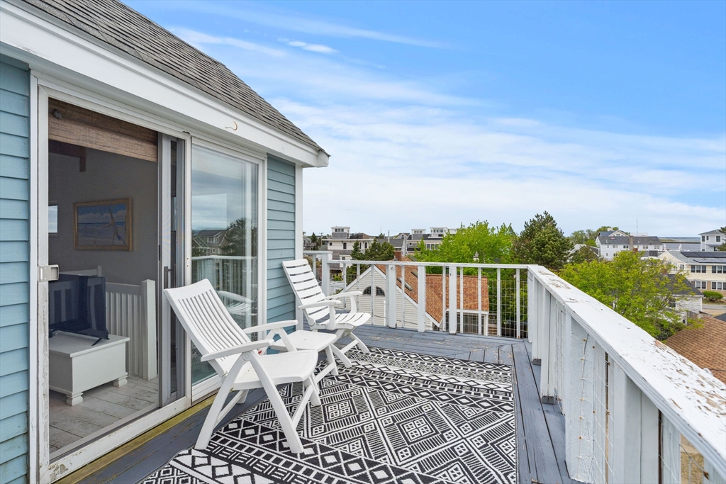 10 61st St # 10