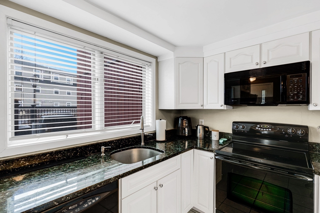 126 Merrimac St # 19