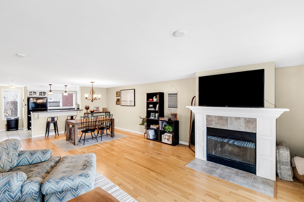 126 Merrimac St # 19
