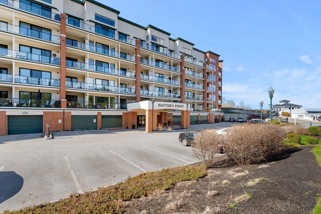 60 Merrimac St # 109