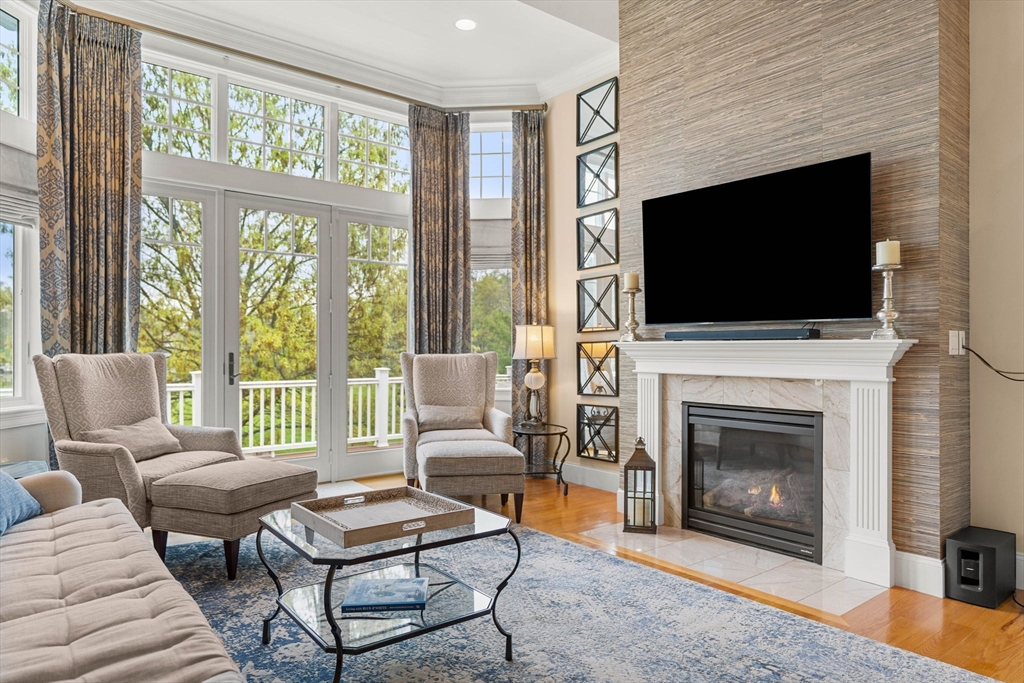 9 Muirfield Cir # 9