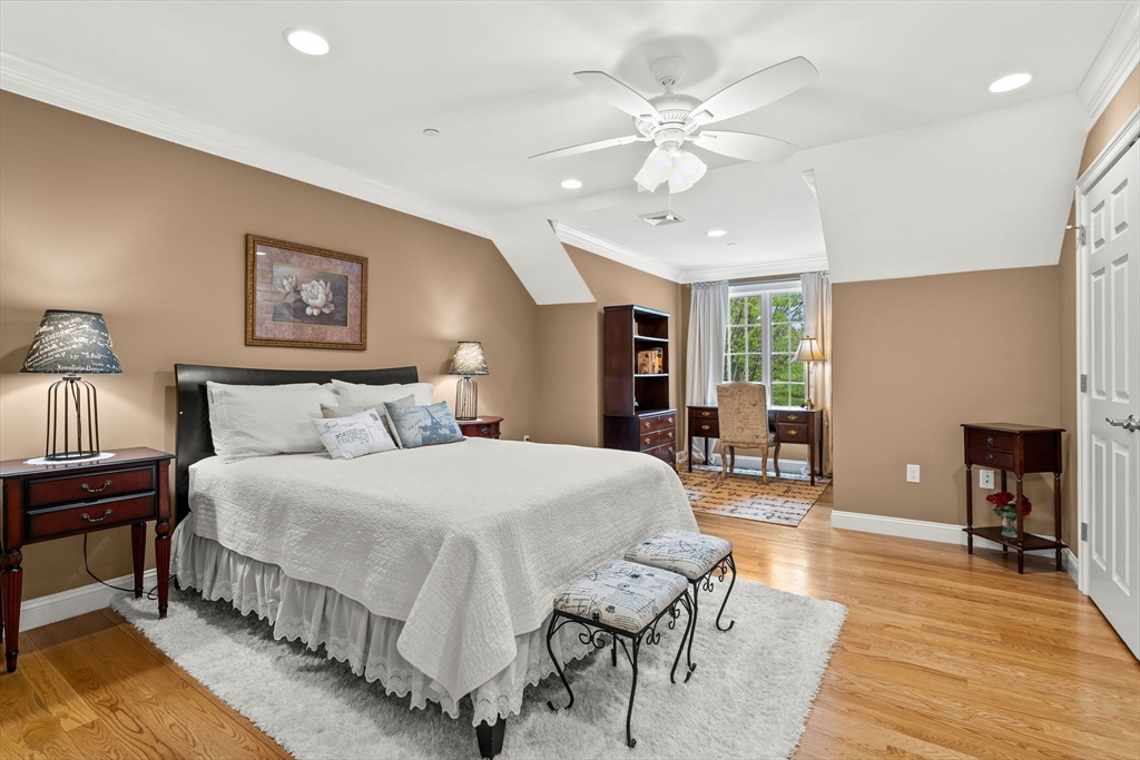 9 Muirfield Cir # 9