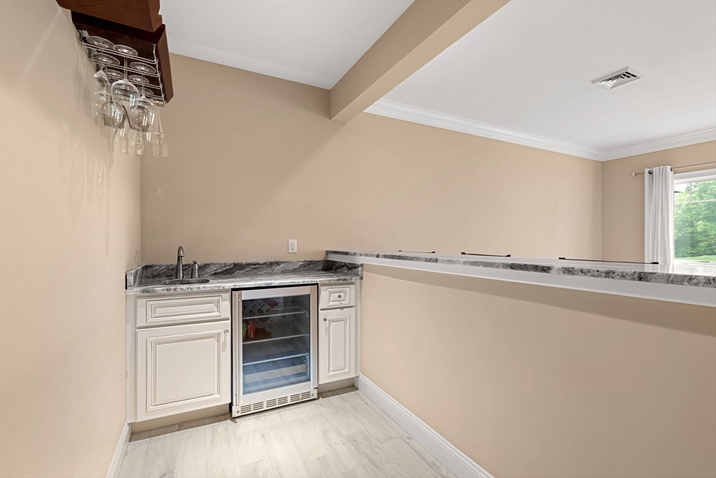 9 Muirfield Cir # 9