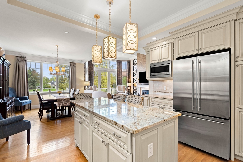 9 Muirfield Cir # 9