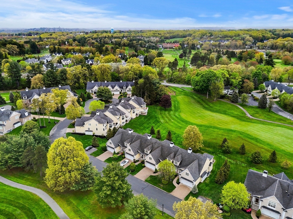 9 Muirfield Cir # 9