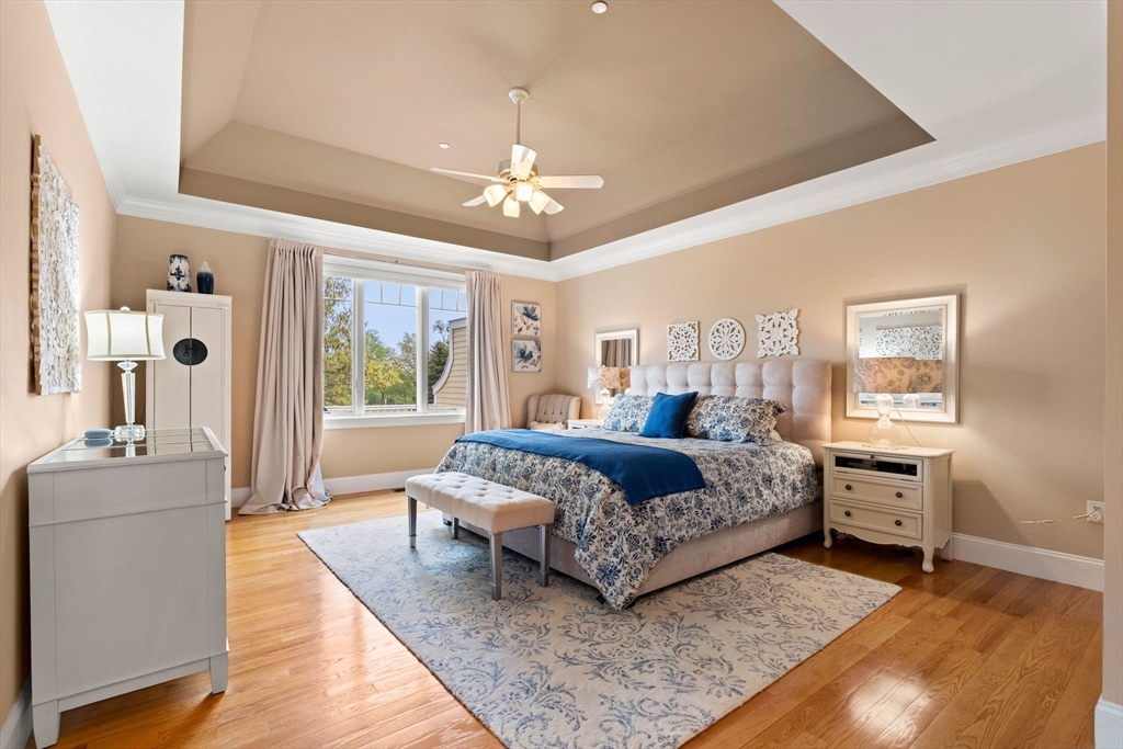 9 Muirfield Cir # 9