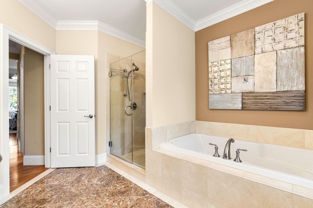 9 Muirfield Cir # 9
