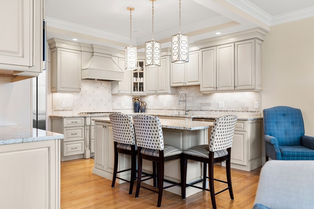 9 Muirfield Cir # 9