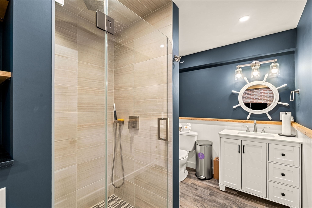 1 Merrimac St # 7