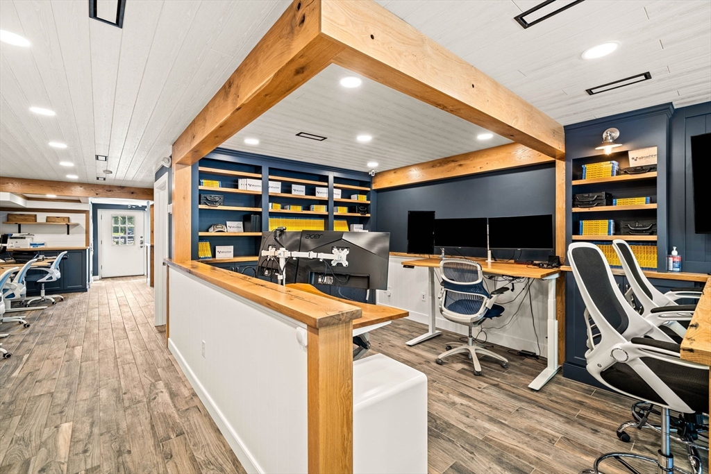 1 Merrimac St # 7