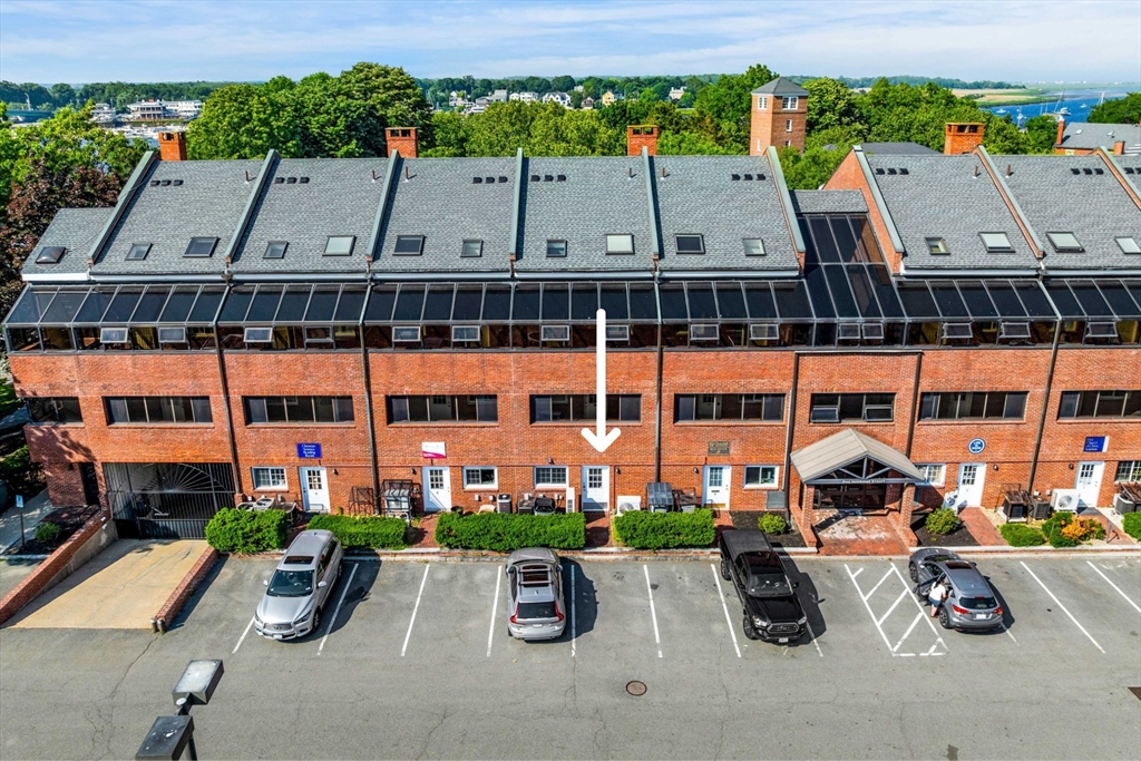 1 Merrimac St # 7
