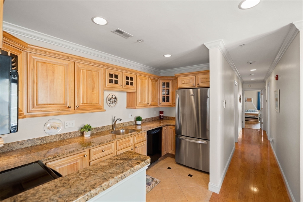 21 Atlantic Ave # 4