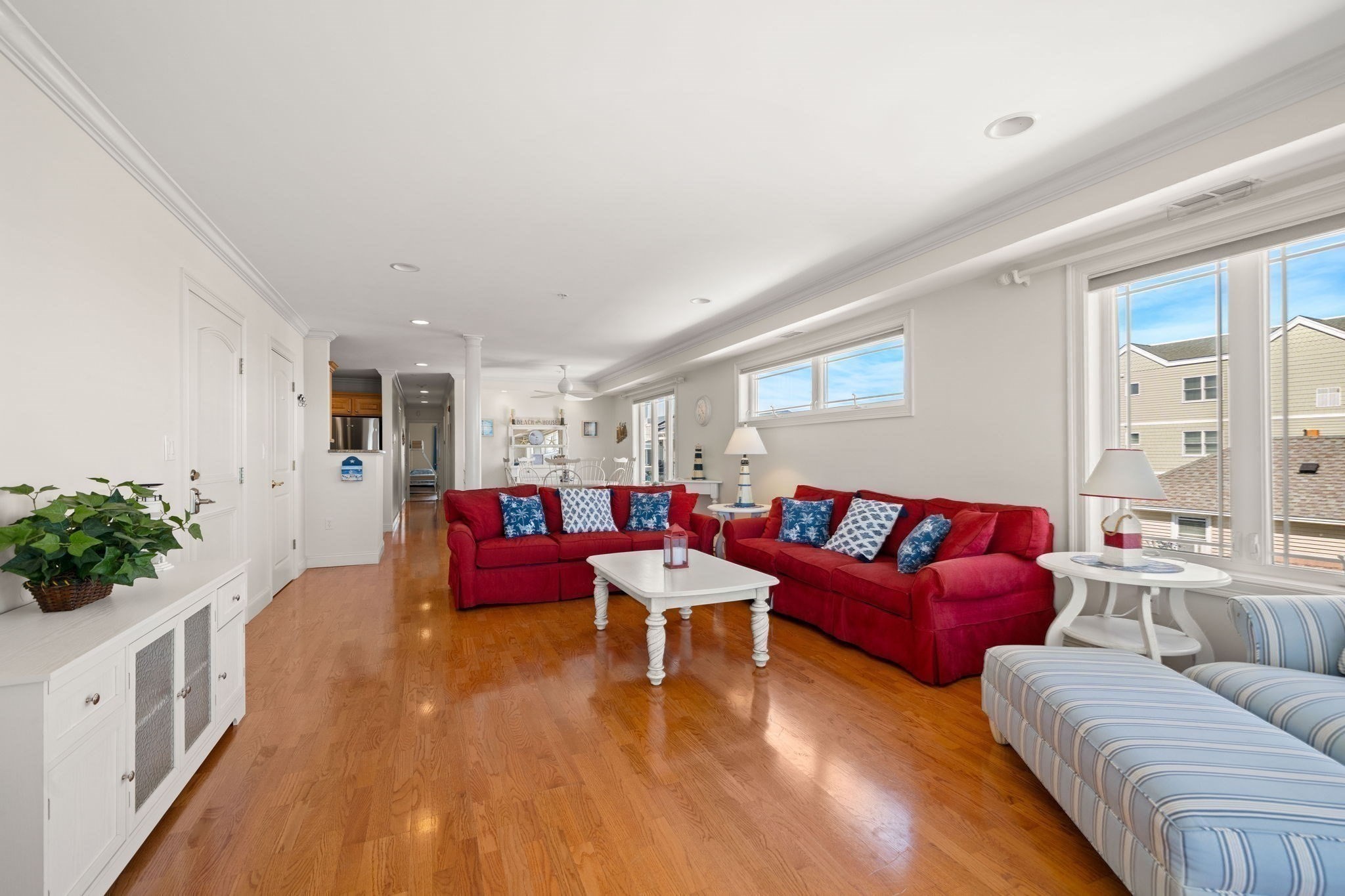 21 Atlantic Ave # 4