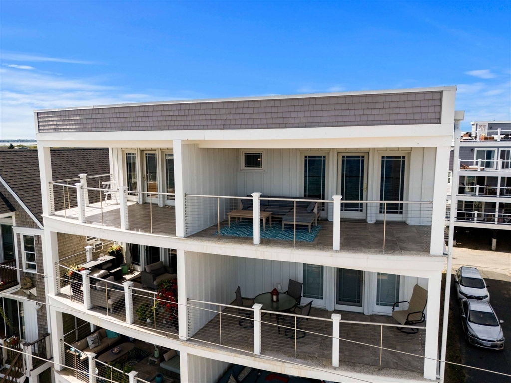 21 Atlantic Ave # 4