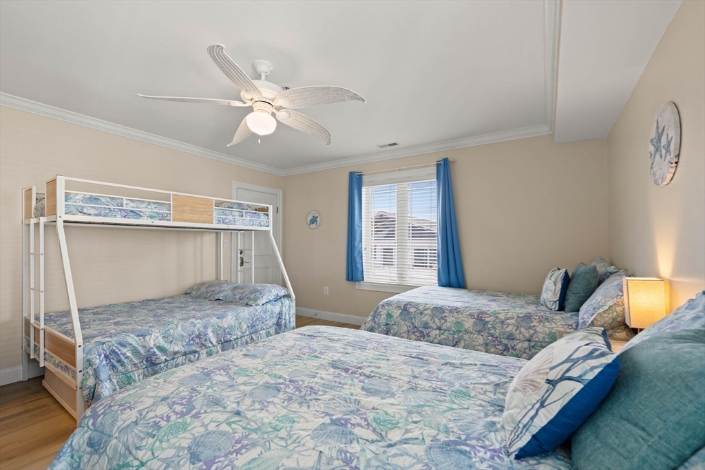 21 Atlantic Ave # 4