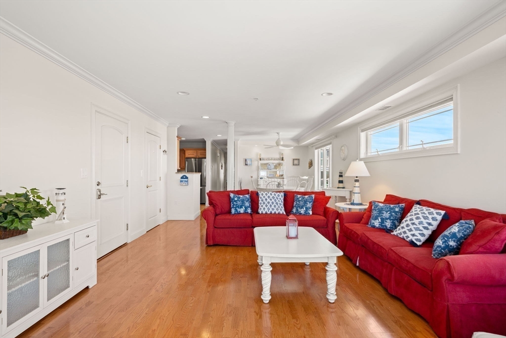 21 Atlantic Ave # 4