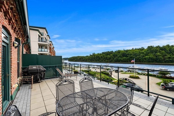60 Merrimac Street # 615