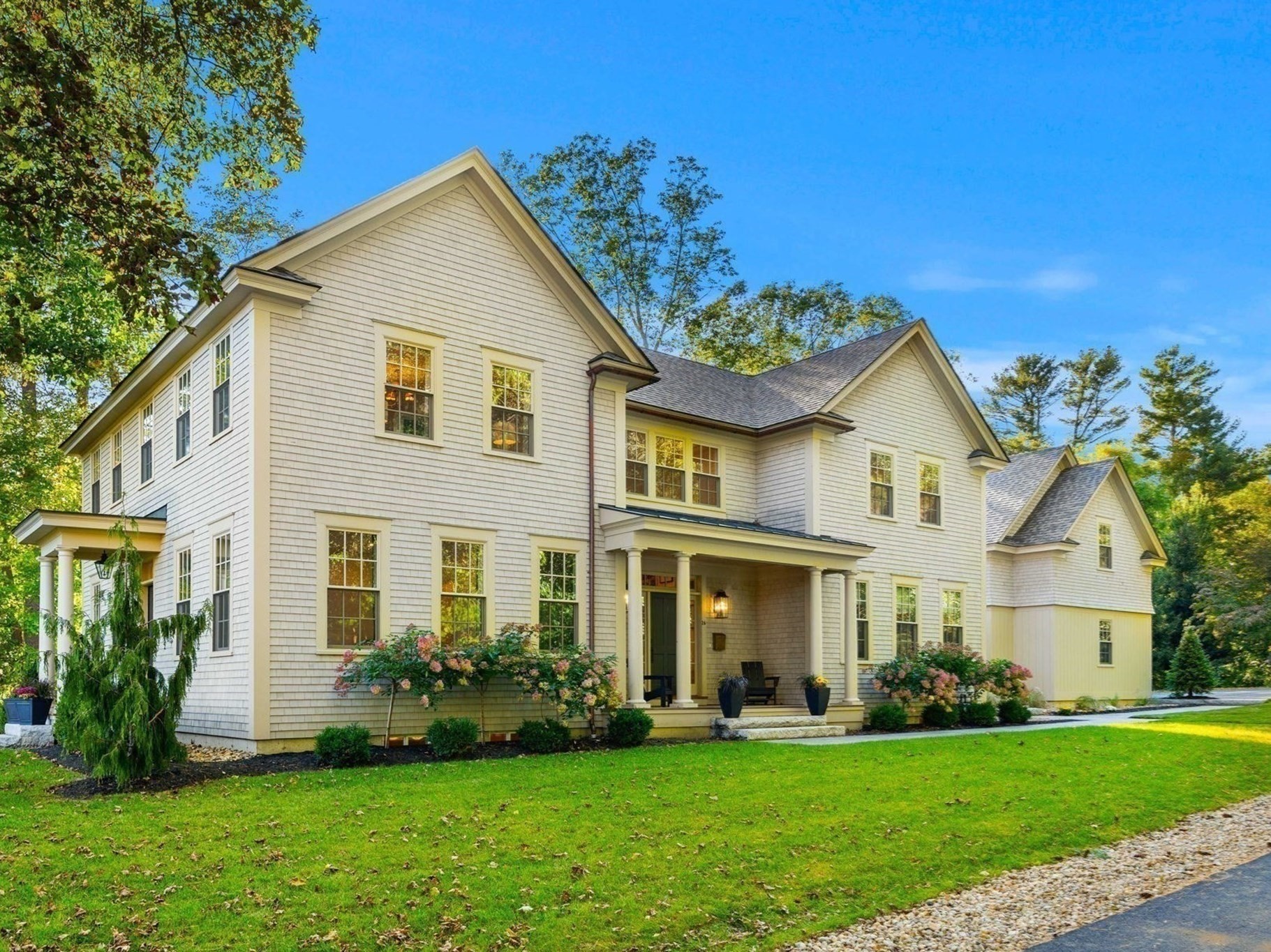 26 Toppans Ln