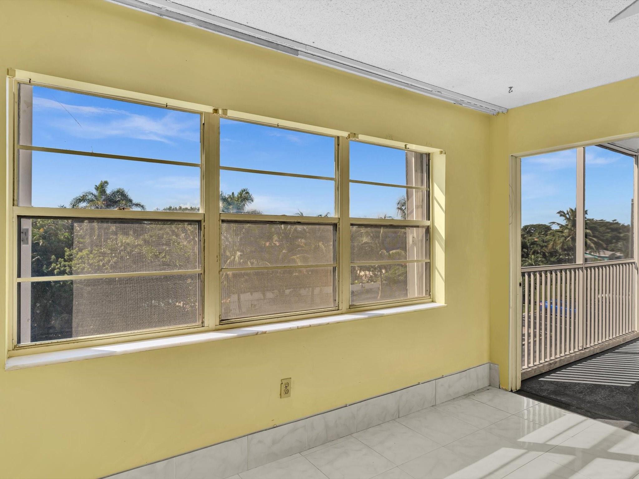 1516 S Lakeside Dr 317