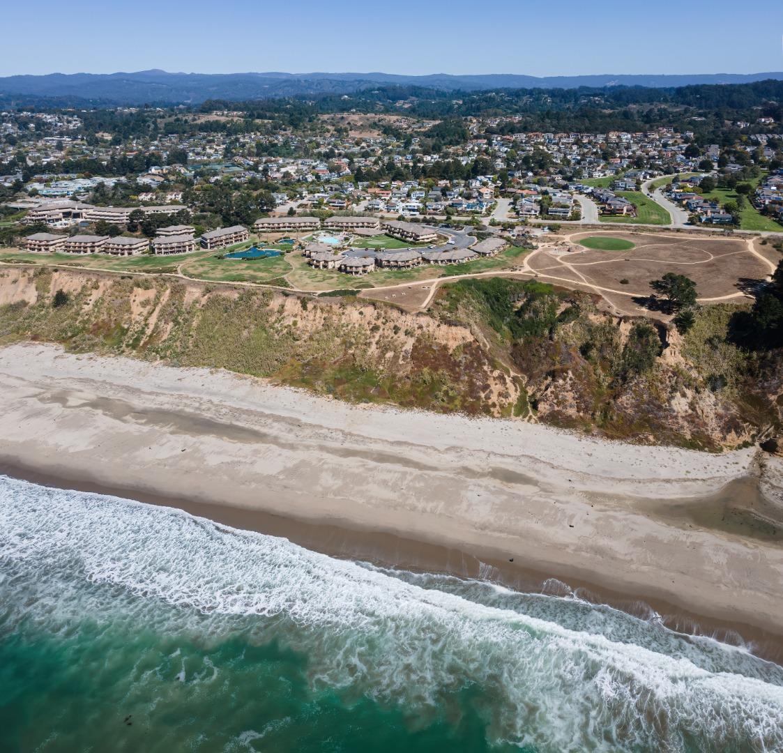 123 Seascape Resort Drive 123
