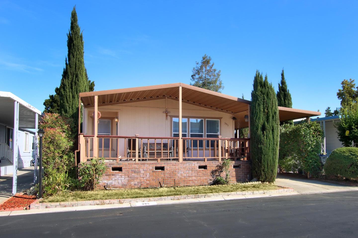 395 Chateau LaSalle Unit: 395