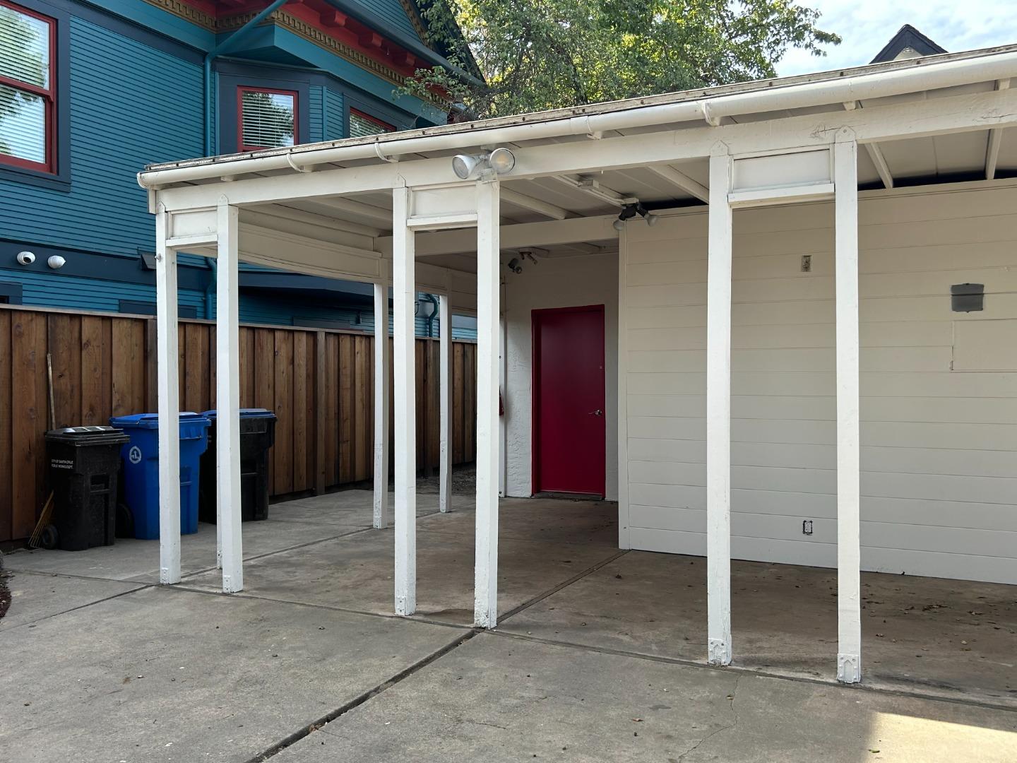 803 River Street
