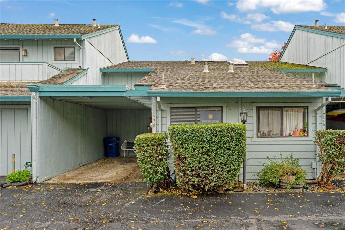 778 Heath Cove