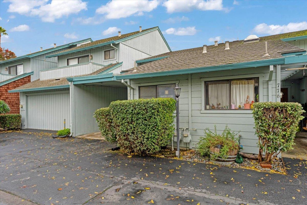 778 Heath Cove