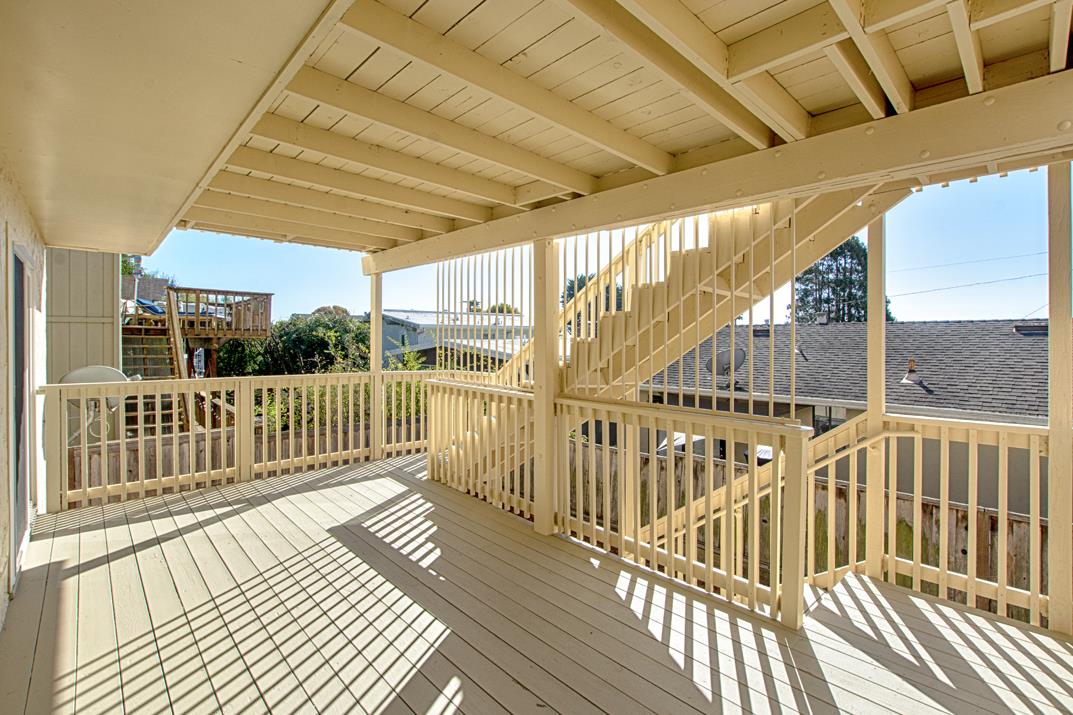 417 Hillcrest Drive