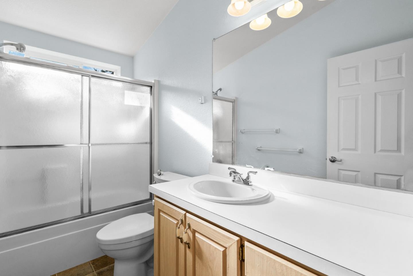 6011 Scotts Valley Drive Unit: 40