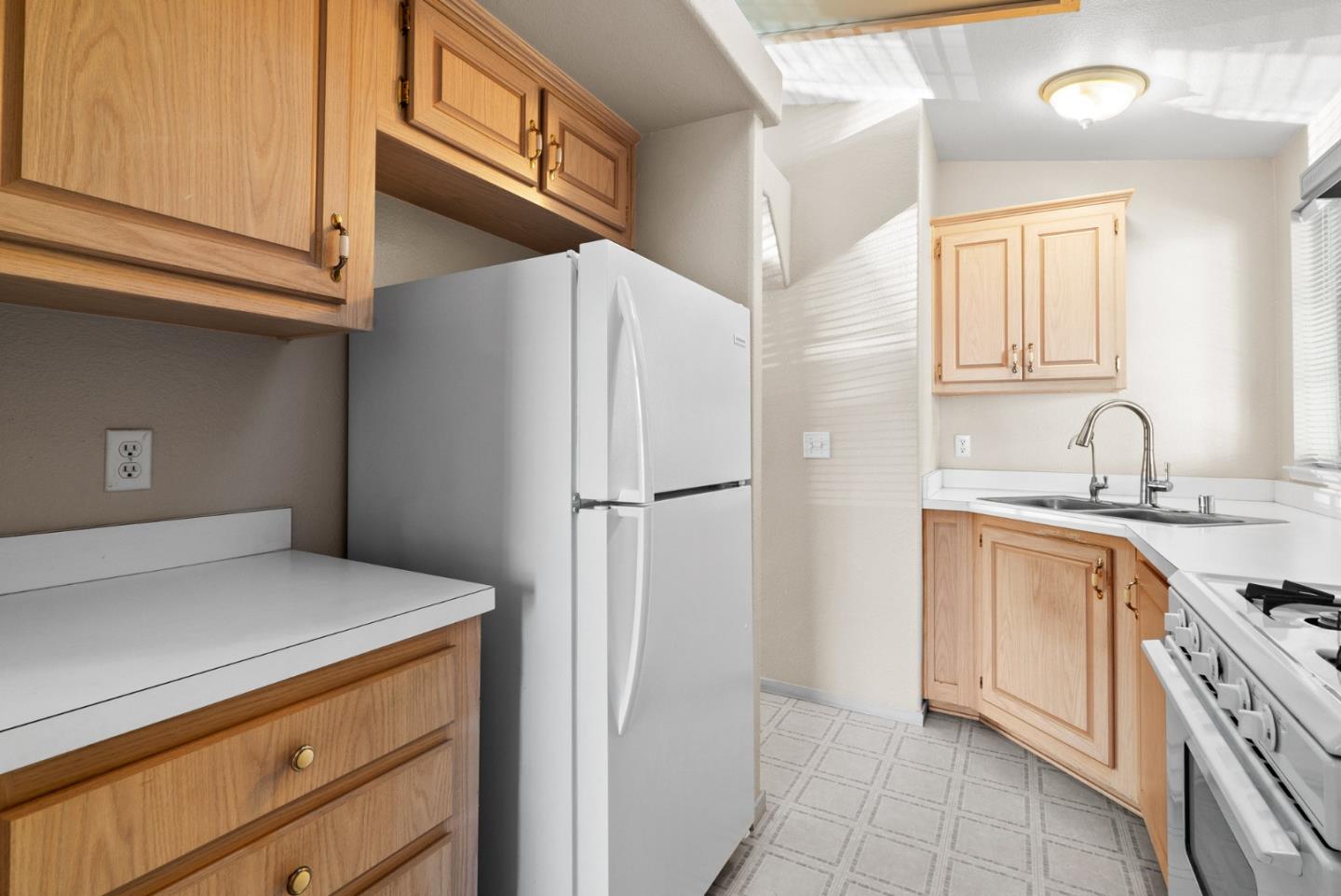 6011 Scotts Valley Drive Unit: 40