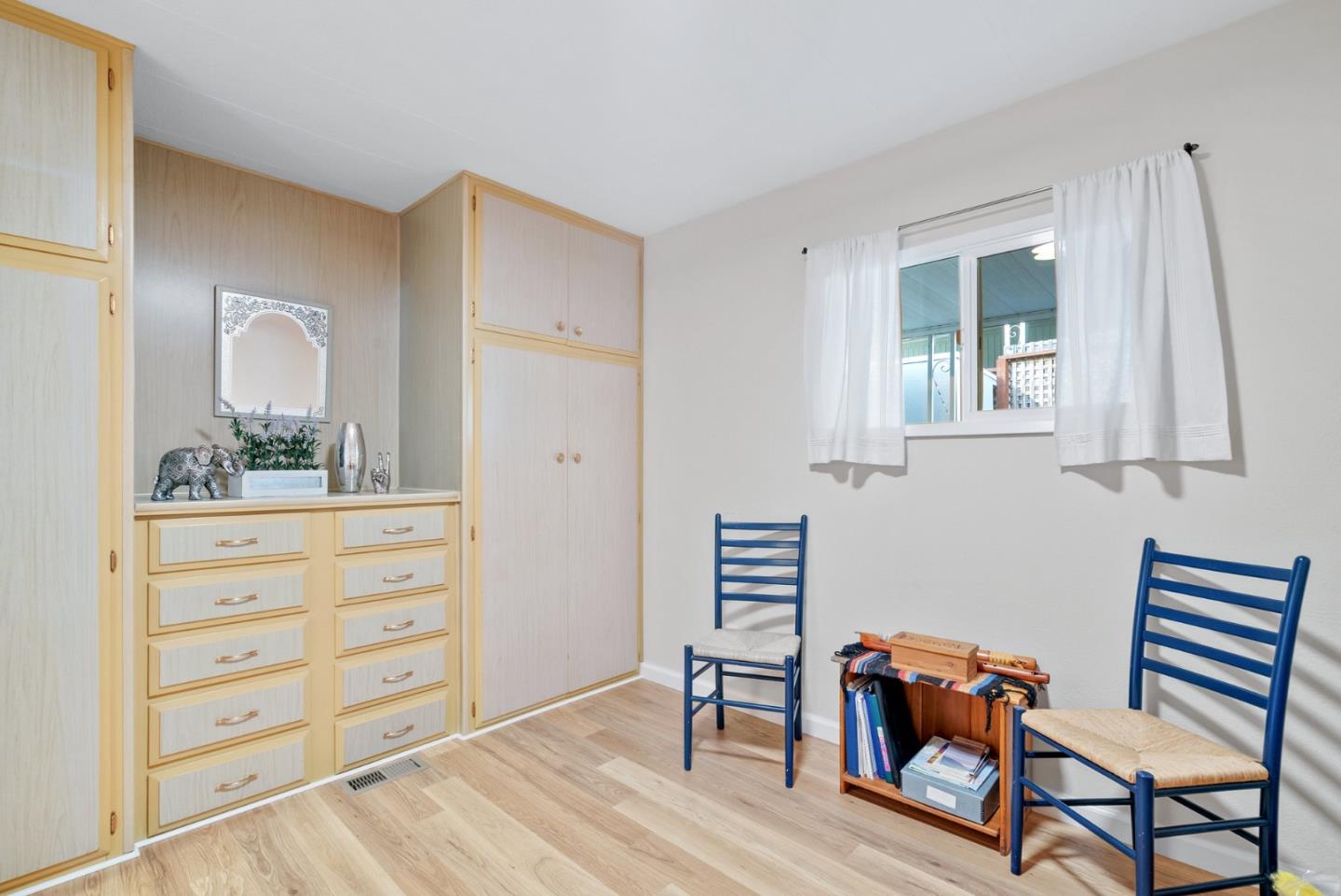 34 Knollwood Unit: 34