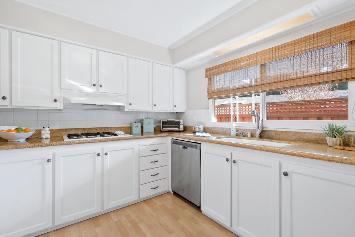 34 Knollwood Unit: 34