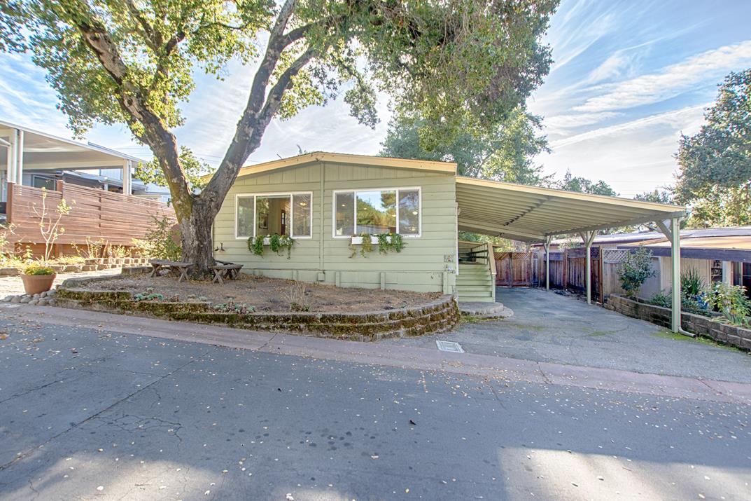 552 Bean Creek Road Unit: 6