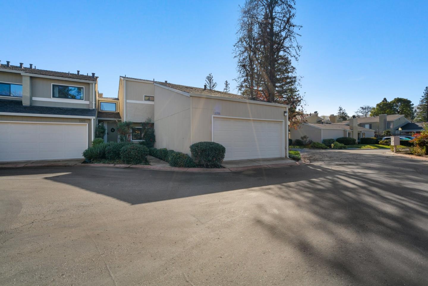 6586 Cooperage Court