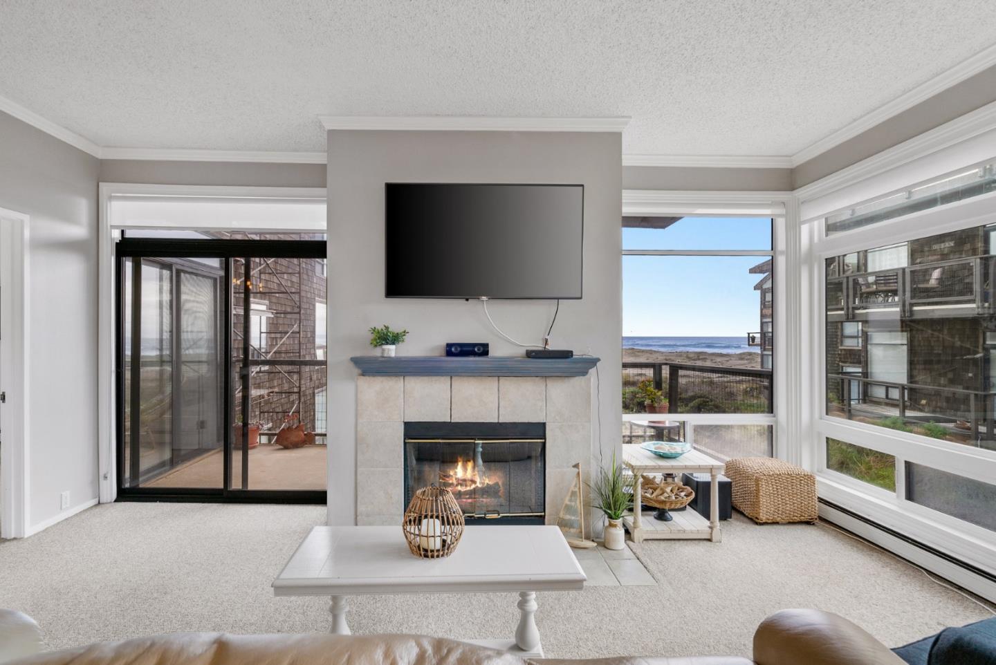 58 Pelican Point